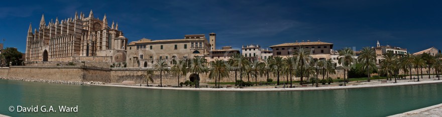 Le Seu: - This panorama has been stitched together in Photoshop. I took the images in 2014 when I was in Palma, Mallorca on holiday. That year was the first time I had visited the city and the country. This turned out perfectly, more so than I had hoped it would. 